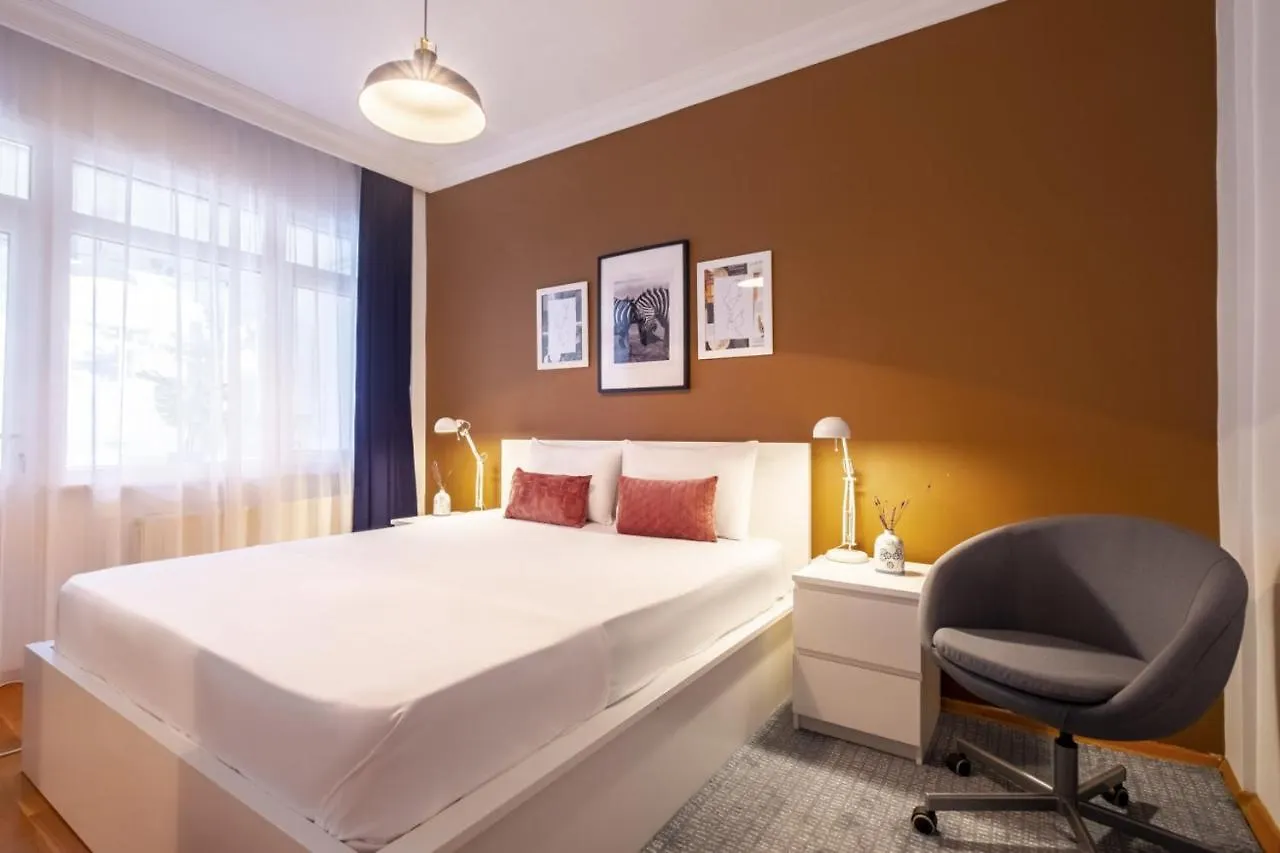 Apartment With A Panoramic Bosphorus View Istanbul